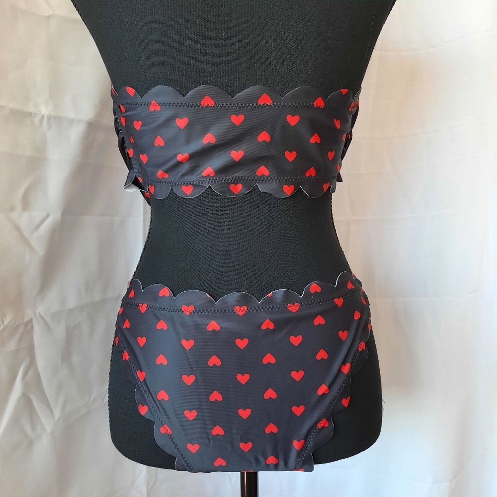 3pc Bikini Set & Mesh Skirt Swim Suit Red Hearts Black Womens Sz Large - Picture 5 of 16